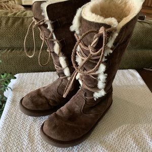 Uggs warm and cozy just in time for fall!!